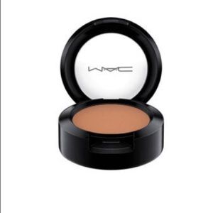 Mac Eyeshadow- Uninterrupted Matte